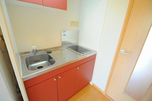 レオパレスＶＥＧＡのキッチン|調理スペースあります