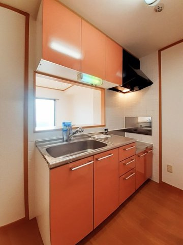 フォレスタフィウ－メのキッチン