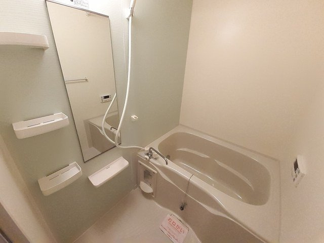 メゾン　フルールの浴室