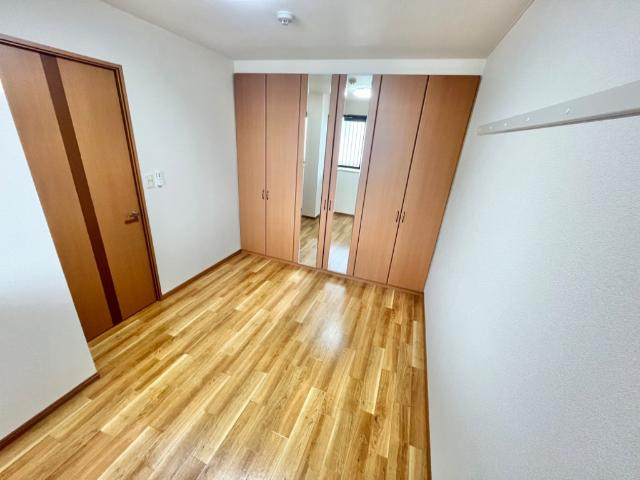 フォンテーヌ美原の内装|室内