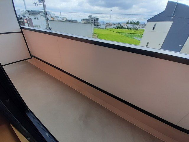 エムズコートのバルコニー