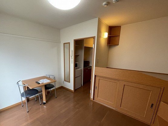 レオパレス泉大津中央の寝室