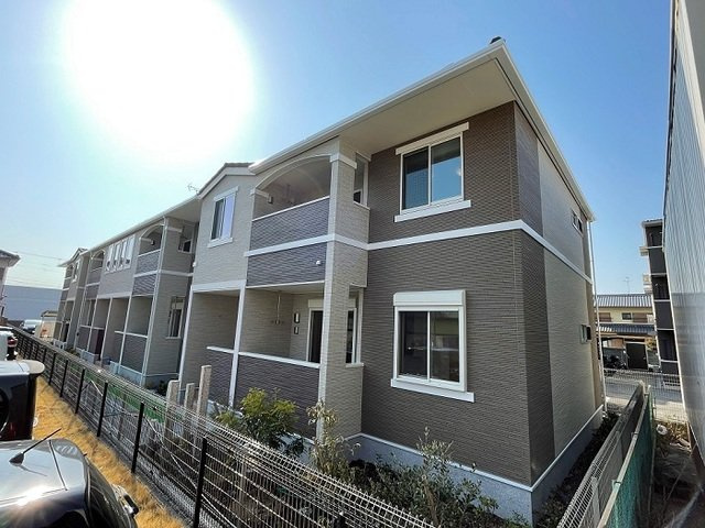 ＳＷＩＳＳ　ＣＯＴＴＡＧＥ