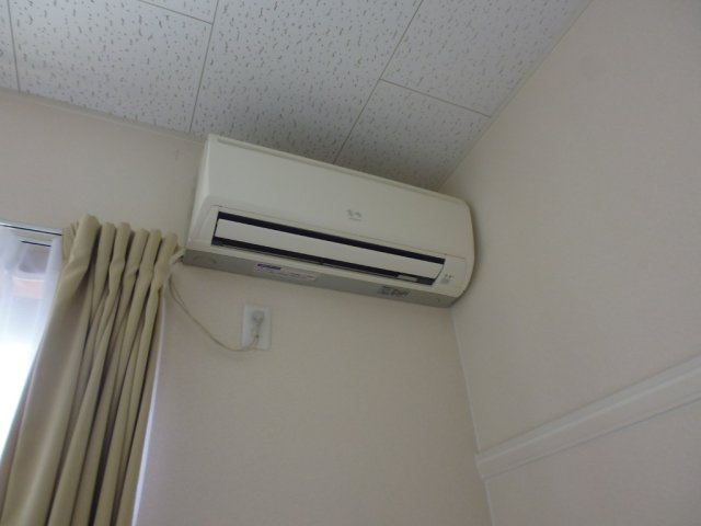 レオパレス穂風のその他|エアコンも付いています。