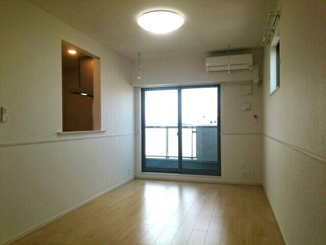 Ｙ・Ｙ・Ｙ　－　２２の居間・リビング