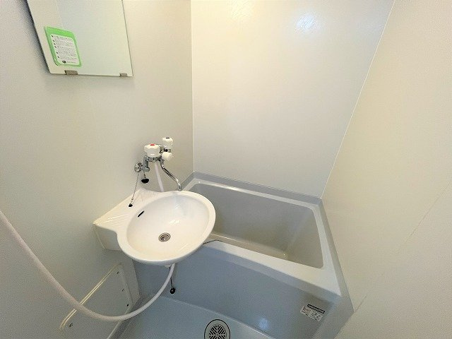 レオパレスＦｕｃｈｕ　Ｋｉｔａの浴室