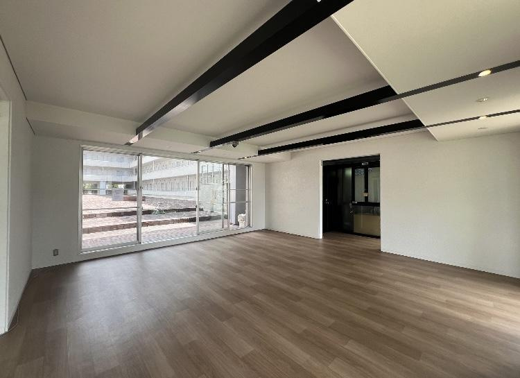 エルベコート泉大津のエントランス