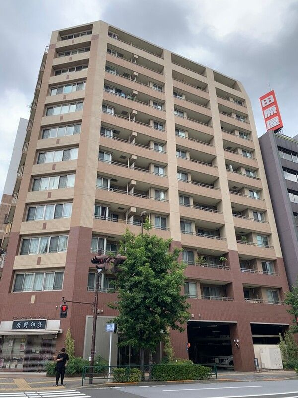 ネオマイム新御徒町Ⅱの外観