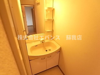 【独立洗面台】 | デューク浜野 | 独立洗面台あり、毎朝おしゃれに忙しい女性の方におすすめです