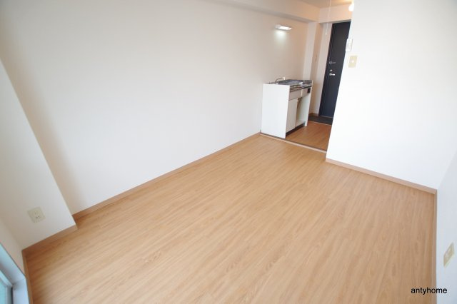 昭和グランドハイツ大淀　仲介手数料無料の居間・リビング