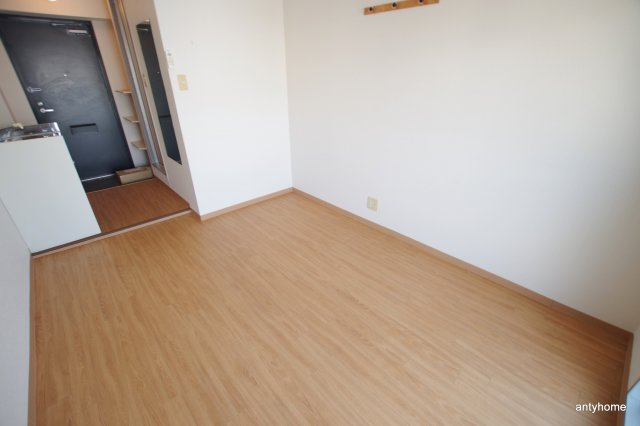 昭和グランドハイツ大淀　仲介手数料無料の居間・リビング