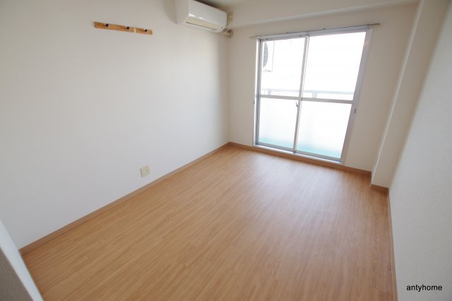 昭和グランドハイツ大淀　仲介手数料無料の寝室