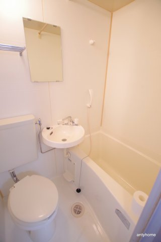 昭和グランドハイツ大淀　仲介手数料無料の浴室