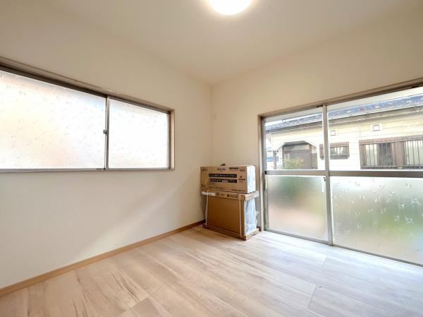 宇都宮市江曽島町　3ＬＤＫ　中古住宅の洋室