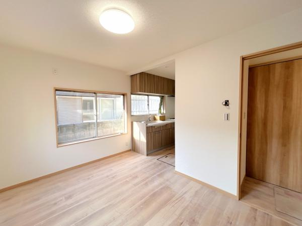 宇都宮市江曽島町　3ＬＤＫ　中古住宅の洋室