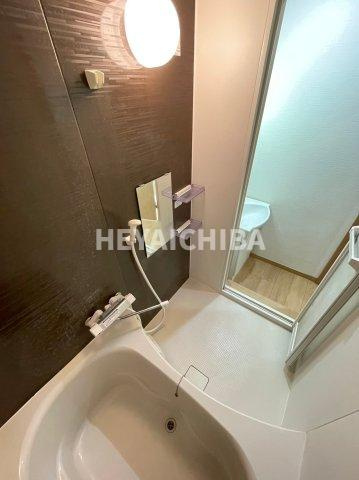 ルピナス清川の浴室