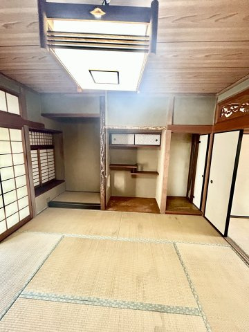 西淀川区花川２丁目テラスハウスの収納