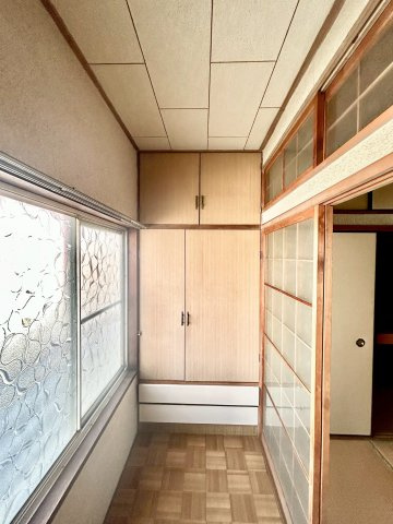 西淀川区花川２丁目テラスハウスの収納