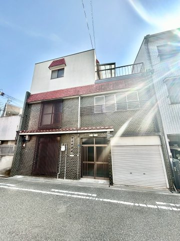 西淀川区花川２丁目テラスハウスの外観
