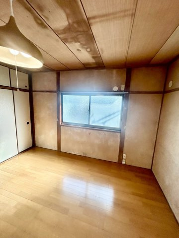 西淀川区花川２丁目テラスハウスのその他|窓