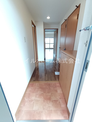 【玄関】 | ボンヌシャンス壱番館 | イメージ写真です。