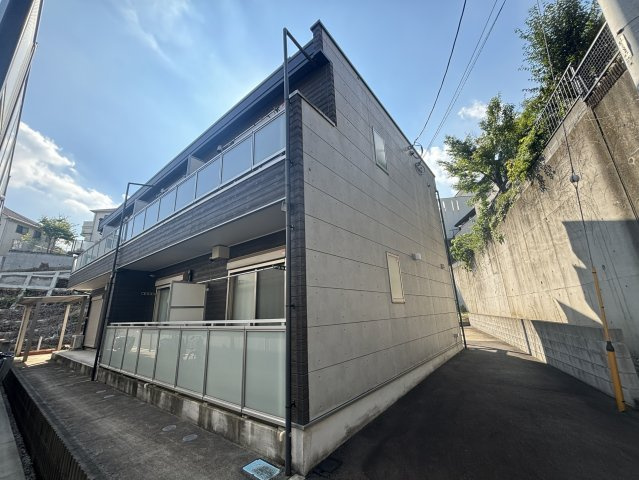 川崎市麻生区黒川のアパート