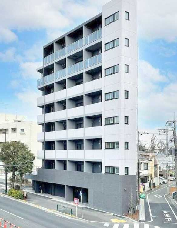 GRAND三軒茶屋WEST　築浅　駅近　ネット無料　ペット相談可の外観