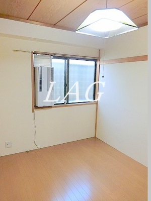 【居間・リビング】 | 三愛千石ビル | 洋室のお部屋です。