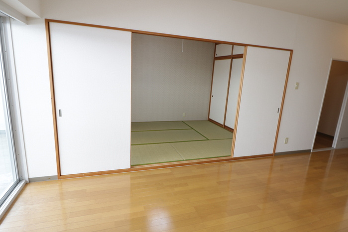 J-house太閤山 F-の居間・リビング
