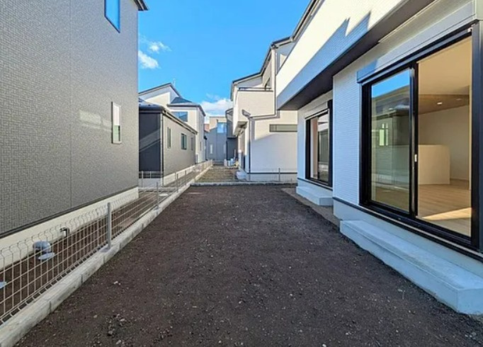 【新築】坂戸市にっさい花みず木10期 ３号棟の庭|お庭付きです！