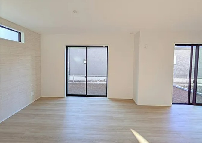 【新築】坂戸市にっさい花みず木10期 ３号棟の居間・リビング|ゆとりあるリビングダイニング☆