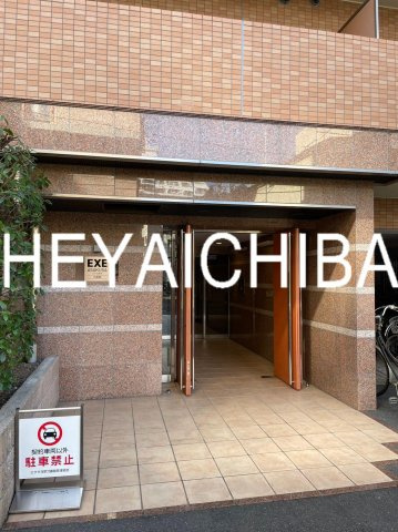 エグゼ浅草弐番館のエントランス