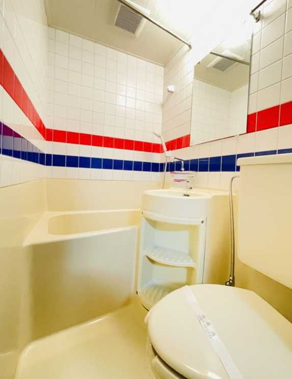 トップ三軒茶屋第4　分譲賃貸　礼金０　管理人巡回の浴室