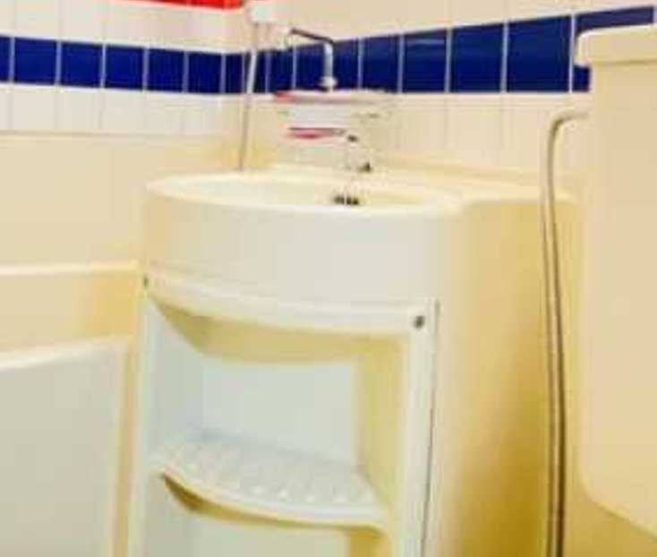 トップ三軒茶屋第4　分譲賃貸　礼金０　管理人巡回の洗面所