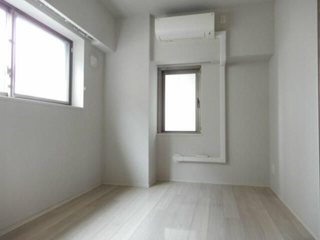 イニシア西日暮里の寝室