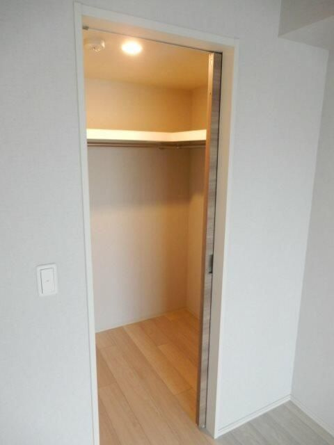 イニシア西日暮里の収納