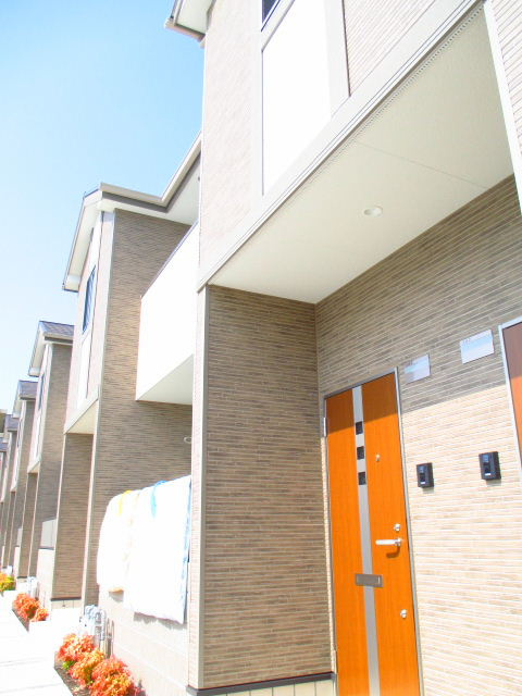 サンパレス魚住の外観