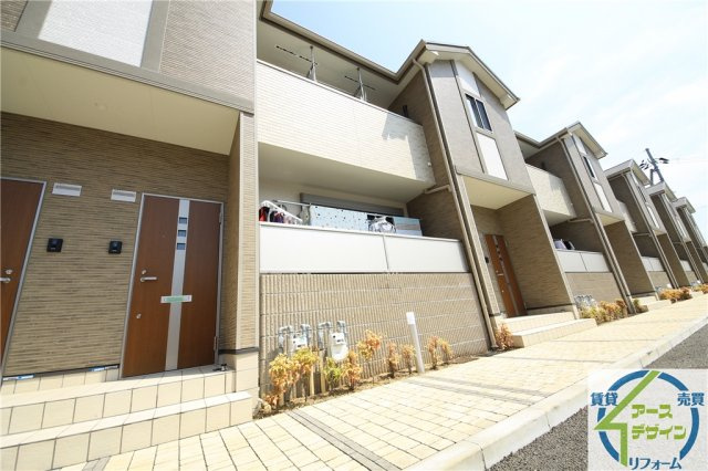 サンパレス魚住の外観