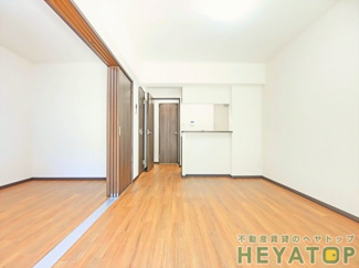 【内装】 | ＬＤＫ１０.２帖と洋室７帖