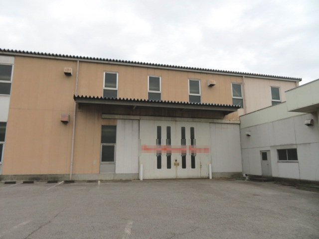 川口市坂下町１丁目の倉庫の外観