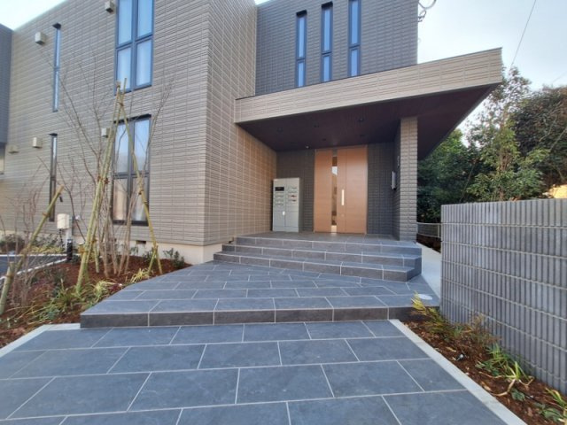 Ｍａｉｓｏｎ　Ｔａｍｐｏｐｏのエントランス