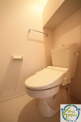 エタン・リジエールのトイレ