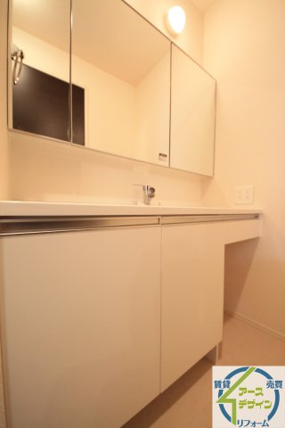 エタン・リジエールの洗面所