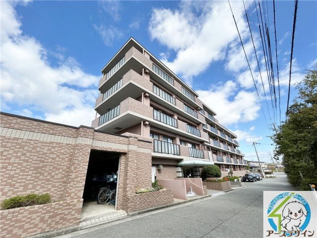 プレステージ江井島駅前の外観