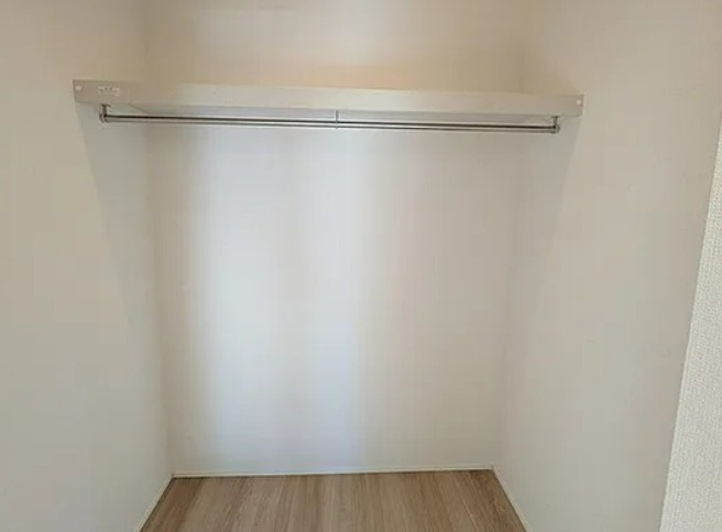 【新築】坂戸市にっさい花みず木10期 4号棟の収納|7帖洋室のウォークインクローゼット！