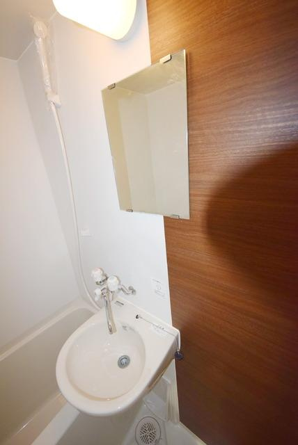 リバーサイド滝頭Ｂ棟の洗面所