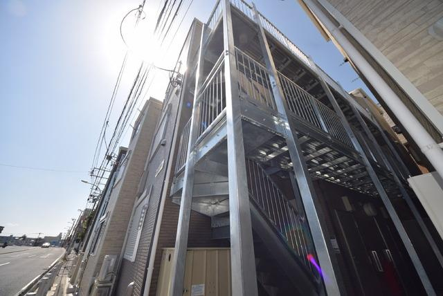 リバーサイド滝頭Ｂ棟の外観