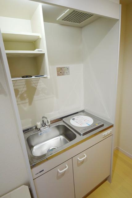 リバーサイド滝頭Ｂ棟のキッチン