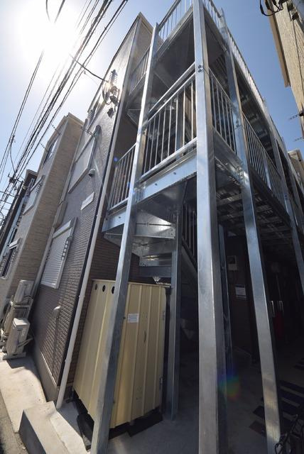 リバーサイド滝頭Ｂ棟の外観