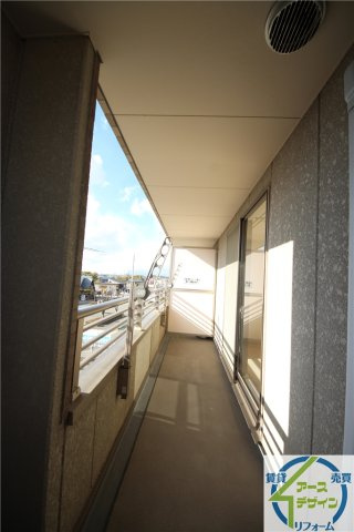 ヴァン　エステート　北在家のバルコニー|※類似部屋